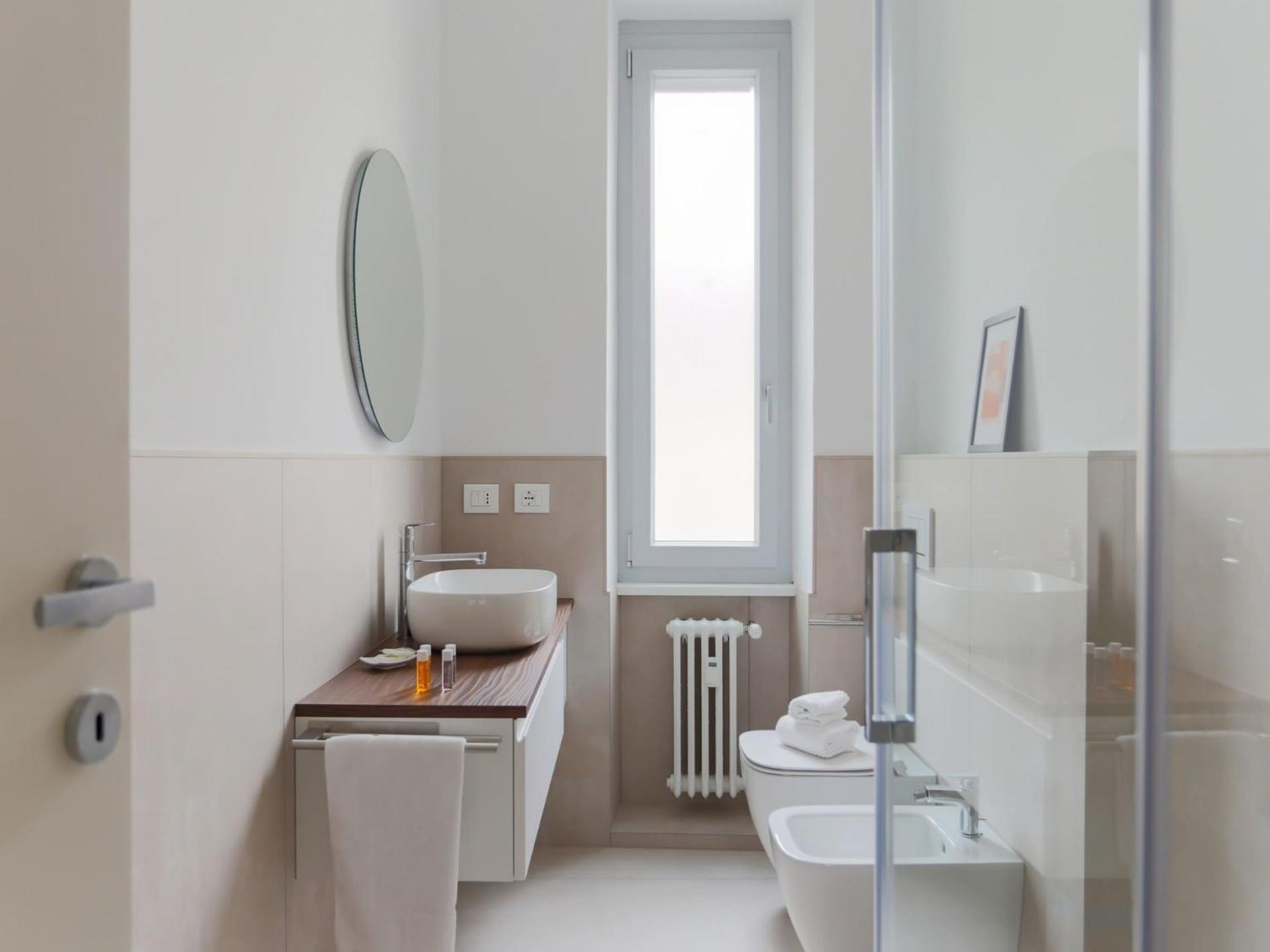 The Best Rent - Spacious And Renovated Two-Bedroom Apartment Downtown ミラノ エクステリア 写真